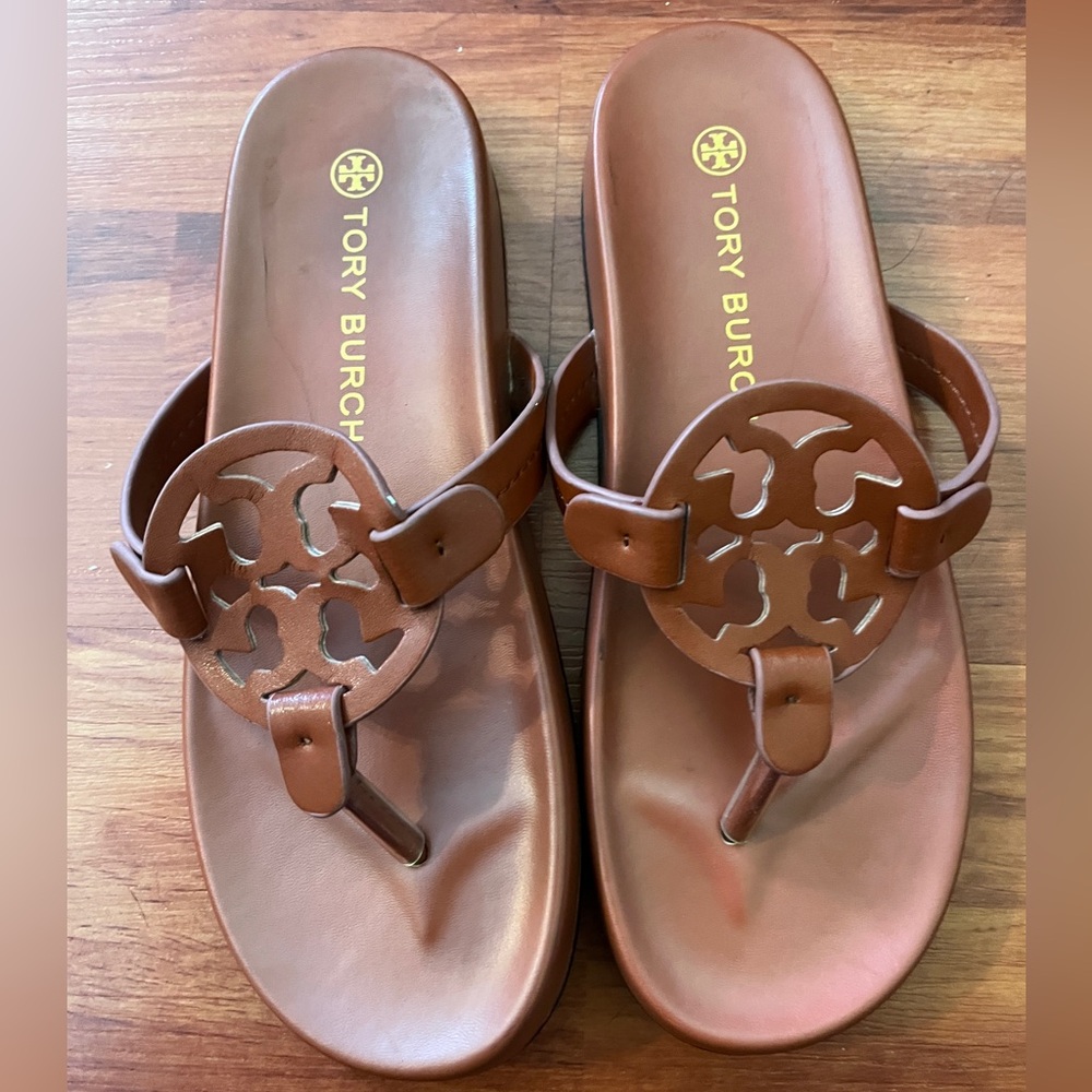 TORY BURCH MILLER CLOUD SANDAL AGED CAMELLO SIZE 9